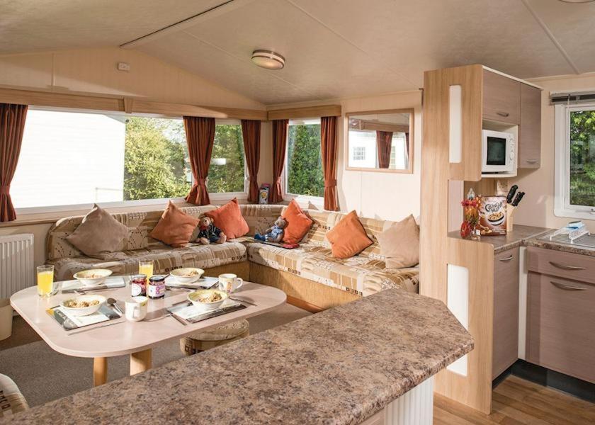 Готель Barmston Farm Кінгстон-апон-Галл Екстер'єр фото